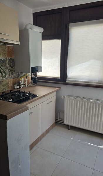 Crangasi, apartament cu 4 camere la 3 min. distanta de Metrou Crangasi.