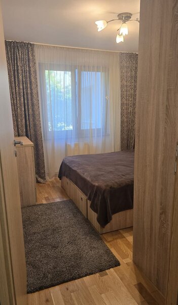 Crangasi, apartament cu 4 camere la 3 min. distanta de Metrou Crangasi.